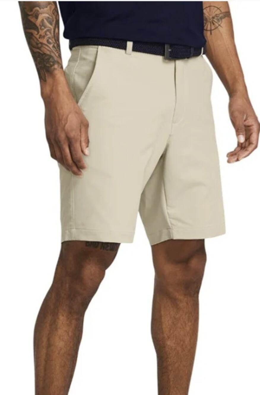 Under Armour Men's 32 Khaki Matchplay Tapered Flat Front Golf Shorts Preppy R1-4